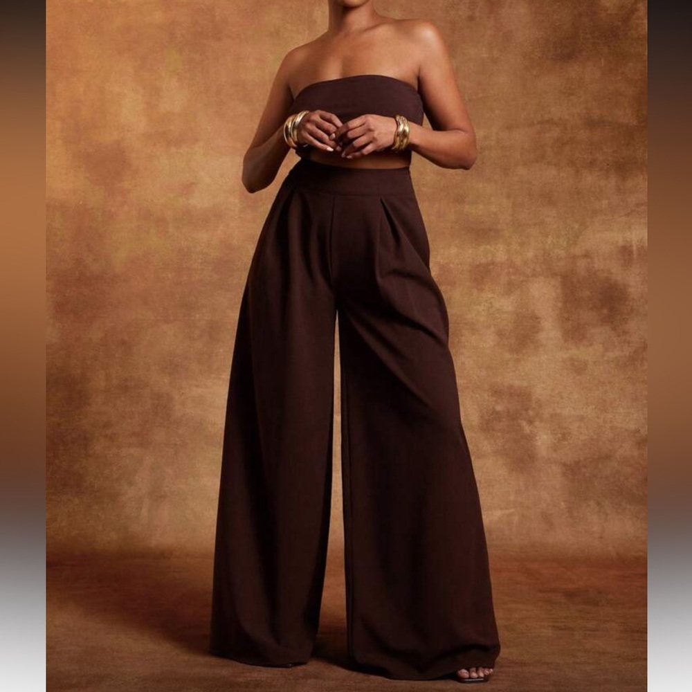 Elegant Brown Women's Very Wide Leg Pants - Picture 3 of 5